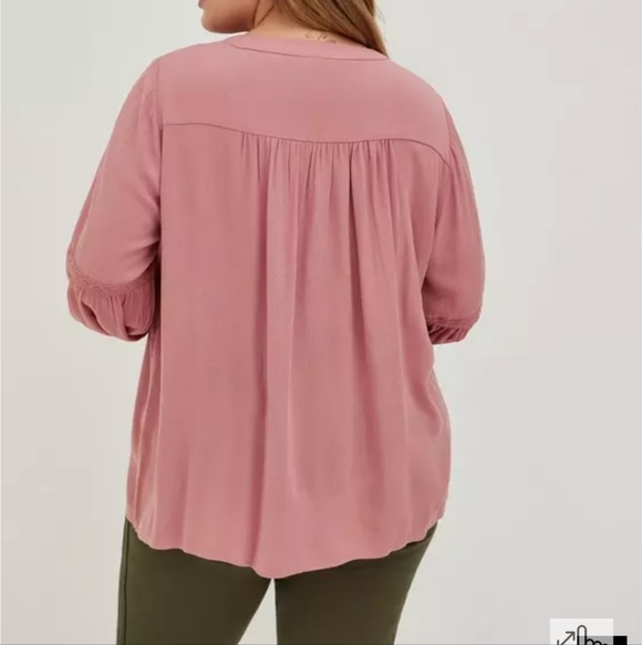 Torrid Crinkle Gauze Embroidered Top - Picture 3 of 5